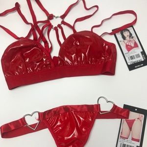 DOLLS KILL red heart set